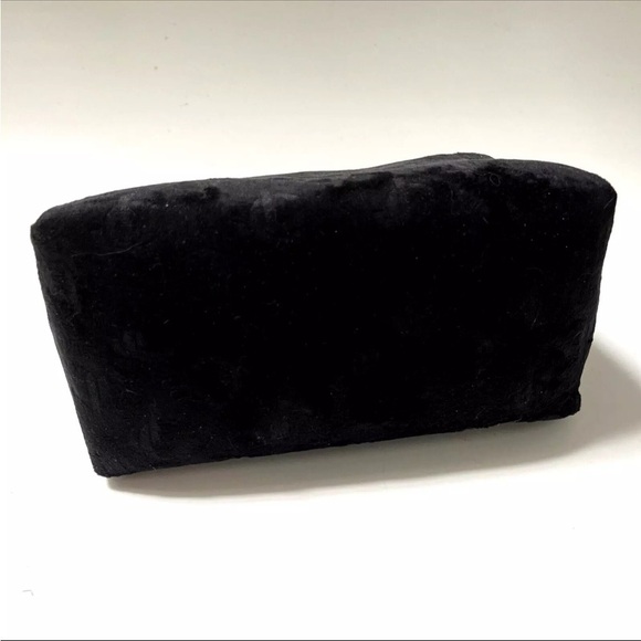 - NWT JUICY COUTURE Velour Cosmetics Bag Toiletries Makeup Case black logo - Picture 3 of 9